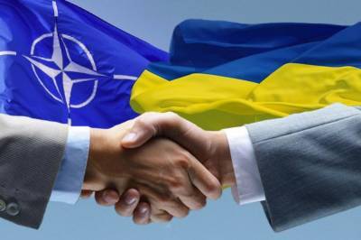 НАТО признало Украину членом Программы расширенных возможностей