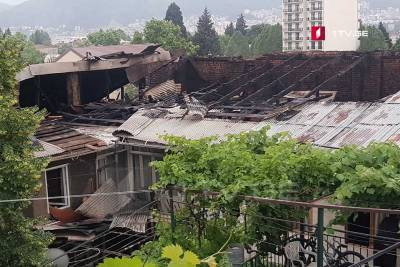 Пожар в Тбилиси — до восьми семей остались без крыши над головой