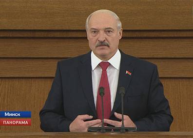 Президент Беларуси обратился с Посланием к народу и Национальному собранию