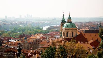 Власти Чехии закрыли дело о "попытках" России отравить политиков из Праги рицином