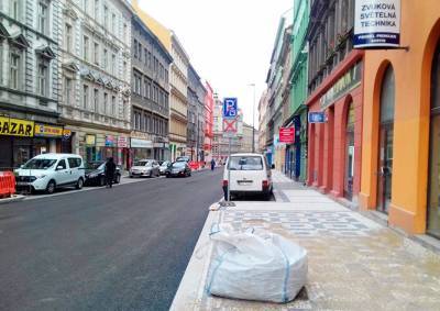 Движение по улице Husitská в Праге полностью восстановят 25 ноября