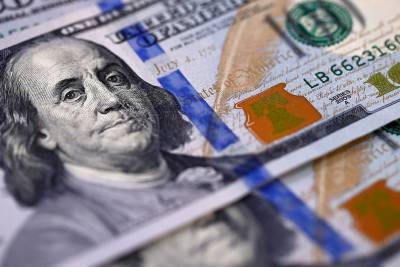 Экономист спрогнозировал крах доллара в 2021 году