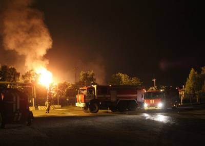 Режим ЧС ввели из-за крупного пожара на газораспределительной станции в Казани