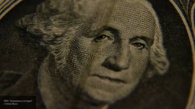 Американский экономист Роуч предсказал крах доллара как мировой валюты