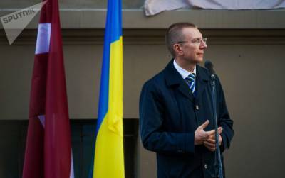 Латвия поздравляет Украину с интеграцией, эксперты считают, что НАТО ей 20 лет не видать