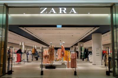 Владелец Zara закроет больше тысячи магазинов по всему миру