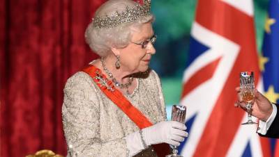 Елизавета II отметила день рождения военным парадом в Виндзорском замке