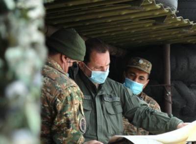 Министр обороны Армении посетил ряд воинских частей