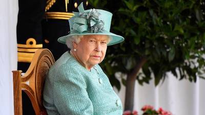 Елизавета II отметила официальный день рождения мини-парадом