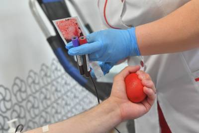 Свыше 200 волонтеров «Мотослужбы крови» стали донорами в Москве