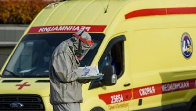 Росстат: в Петербурге только за апрель умерли 323 человека с COVID-19
