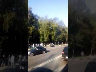 В Воронеже два человека пострадали из-за столкновения с легковушкой