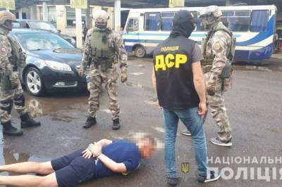 В Закарпатской области задержали группу "рэкетиров"