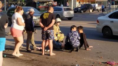 Авария с двумя сбитыми пешеходами в Воронеже попала на видео