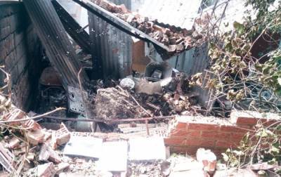 Мина сепаратистов попала в жилой дом на Донбассе