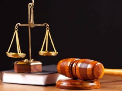 Суд впервые применил «антиколомойский» закон