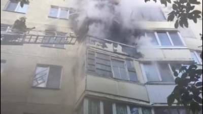 В Уфе из горящего дома эвакуировали более 30 жильцов
