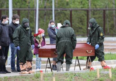 В Москве, по официальным данным, за сутки умерли 50 пациентов с коронавирусом