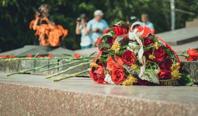В Бердюжском районе восстановили памятник, снесенный пьяным жителем