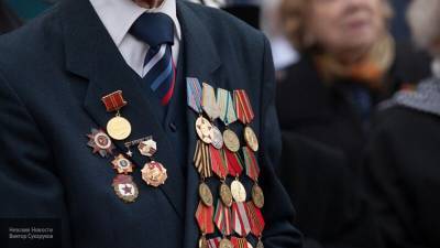 Свердловские власти объяснили, почему ветераны не смогут посетить парад Победы
