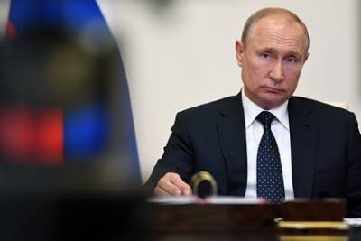 Путин назвал события в США проявлением глубинных внутренних кризисов