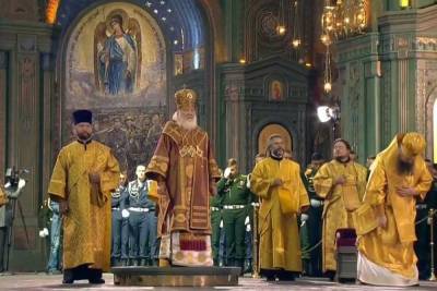 Патриарх Кирилл подарил храму Минобороны икону Петра I