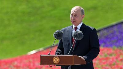 Путин анонсировал появление у России контргиперзвукового оружия