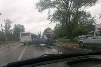 На Кутузова в Смоленске произошло жесткое ДТП