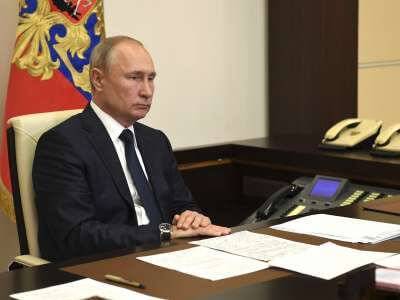 Появление у страны контргиперзвукового оружия анонсировал Путин
