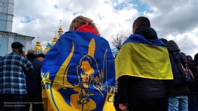 Украинские радикалы готовят молодежь Донбасса к уличным беспорядкам