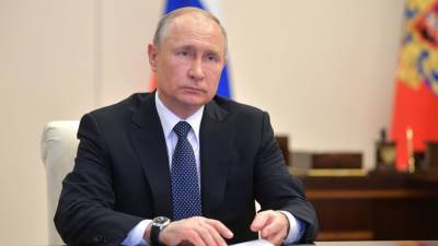 Путин объяснил, почему пункты о пенсиях и МРОТ должны быть прописаны в конституции