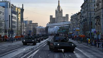 Тренировка экипажей боевых машин к параду Победы пройдет в Москве