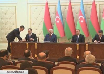 Минск и Баку договорились развивать сотрудничество между странами