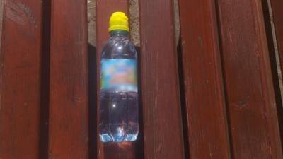 В Петербурге ребёнку попался антисептик в бутылке покупной воды