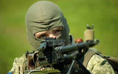 Боевики из минометов и бронемашин 7 раз нарушали тишину на Донбассе