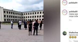 Пользователи Instagram сообщили о пресечении силовиками митинга Карачаево-Черкесии