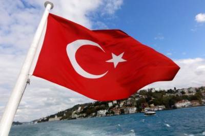 В Турции несколько человек пострадали при землетрясении