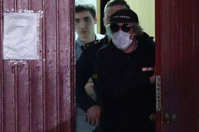 Адвокат Ефремова объяснил отказ семьи Захарова принять помощь
