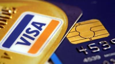 Выпуск и обслуживание банковских карт могут стать платными