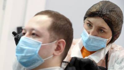 Снятие ограничений: в Петербурге открываются парикмахерские, бани и библиотеки