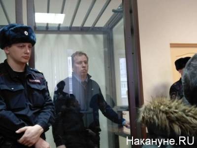 В Челябинске экс-омбудсмена Севастьянова приговорили к двум годам условно за попытку хищения гранта