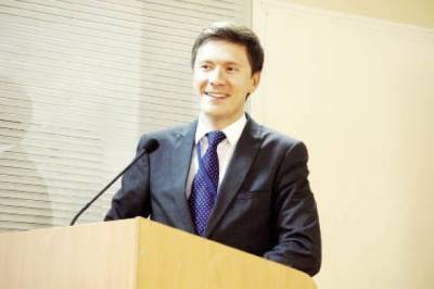 Депутат МГД Козлов отметил преимущества онлайн-встреч с избирателями