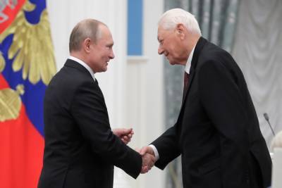 Путин отметил вклад экс-главы Госсовета Дагестана в укрепление мира на Северном Кавказе