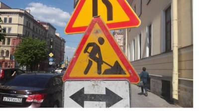 На ремонт двух улиц в Петербурге выделят 160 млн рублей