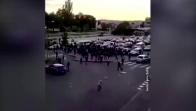 Беспорядки в Дижоне: драки между кавказцами и североафриканцами продолжаются третий день