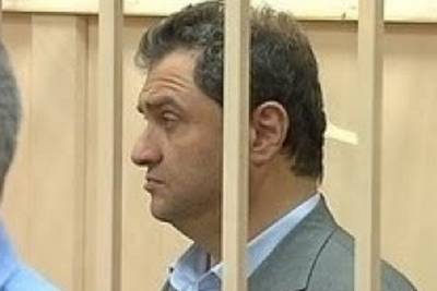 Суд отказался рассматривать в Петербурге дело о хищениях в Эрмитаже