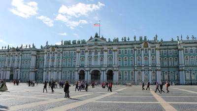 Петербургский суд отказался рассматривать дело о хищениях в Эрмитаже