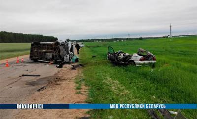 В Минской области маршрутка попала в аварию — двое погибших