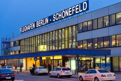 Германия: Аэропорты Берлина возобновили работу