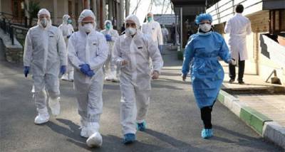В городах Китая вводят военное положение из-за коронавируса